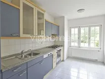 Pronájem rodinného domu, Praha - Nebušice, 234 m2