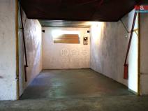 Pronájem garáže, Plzeň - Jižní Předměstí, Brožíkova, 15 m2