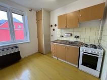 Prodej bytu 1+1, Opava, Těšínská, 37 m2
