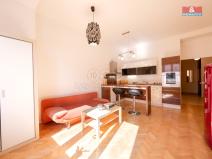 Pronájem bytu 2+kk, Praha - Vršovice, 28. pluku, 44 m2