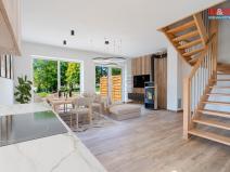 Prodej bytu 3+kk, Černá v Pošumaví - Bližná, 83 m2