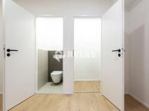 Prodej bytu 2+kk, Praha, Černokostelecká, 55 m2