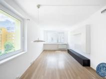 Prodej bytu 3+1, Praha - Žižkov, Jeseniova, 72 m2