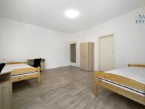 Pronájem bytu 2+1, Brno, Bratislavská, 79 m2