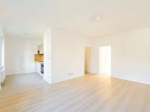Prodej bytu 2+kk, Vrané nad Vltavou, Nádražní, 57 m2