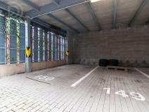 Pronájem garážového stání, Praha - Dolní Měcholupy, Honzíkova, 15 m2