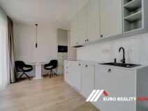 Pronájem bytu 1+kk, Zlín, Sadová, 43 m2