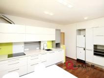 Pronájem bytu 4+kk, Praha - Hrdlořezy, Hrdlořezská, 99 m2