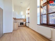 Pronájem bytu 2+kk, Český Brod, nám. Arnošta z Pardubic, 32 m2