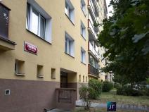 Prodej bytu 2+1, Praha - Kamýk, Zárubova, 61 m2