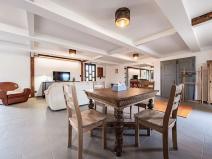 Prodej komerční nemovitosti, Úhlejov, 182 m2