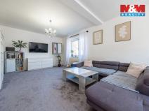 Prodej rodinného domu, Mochov, Ruská, 370 m2