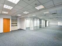 Pronájem kanceláře, Praha - Karlín, Thámova, 281 m2