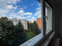 Pronájem bytu 2+1, Praha - Malešice, Bydžovského, 57 m2