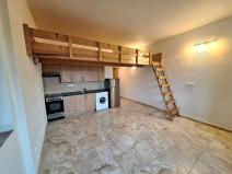 Pronájem bytu 1+1, Praha - Smíchov, Mošnova, 38 m2