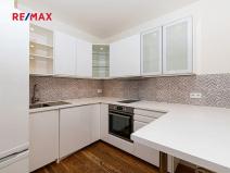 Pronájem bytu 1+kk, Praha - Libeň, Primátorská, 38 m2