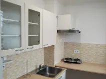 Pronájem bytu 1+kk, Pardubice, Valčíkova, 37 m2