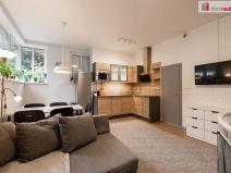 Prodej bytu 2+kk, Praha - Košíře, Zahradníčkova, 54 m2