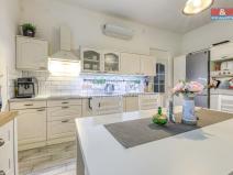 Prodej rodinného domu, Zahrádka, 300 m2
