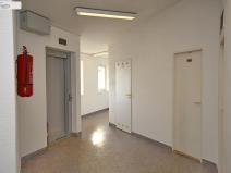 Pronájem kanceláře, Kralupy nad Vltavou, Husova, 14 m2