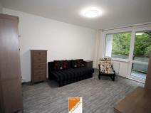 Pronájem bytu 2+1, Kadaň, Na Podlesí, 61 m2