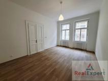 Pronájem bytu 2+kk, Praha - Nusle, Ctiradova, 43 m2