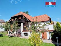 Prodej rodinného domu, Nepomyšl, 410 m2