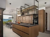 Prodej vily, Omiš, Chorvatsko, 298 m2