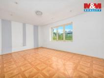 Prodej rodinného domu, Krakovany, 780 m2