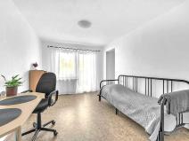 Pronájem bytu 1+kk, Milovice, Braniborská, 30 m2