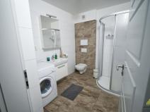 Prodej ubytování, Hlohovec, K zámečku, 72 m2