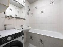 Prodej bytu 2+kk, Praha - Troja, Vřesová, 52 m2