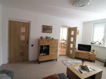 Prodej bytu 2+1, Karlovy Vary, Krymská, 54 m2