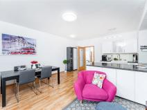 Prodej bytu 4+kk, Praha, Zvěřinova, 108 m2