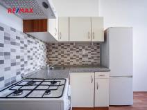 Pronájem bytu 1+1, Praha - Vinohrady, Velehradská, 37 m2