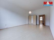 Pronájem bytu 1+1, Karlovy Vary, nábřeží Jana Palacha, 51 m2