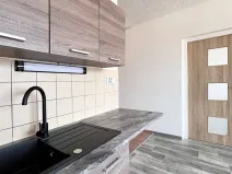 Pronájem bytu 1+1, Chomutov, Zahradní, 35 m2