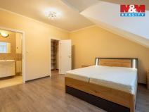 Pronájem bytu 2+kk, Karlovy Vary, Moskevská, 49 m2