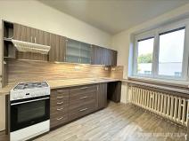 Pronájem bytu 2+1, Zlín, Školní, 50 m2