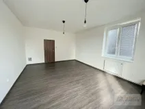 Prodej bytu 1+1, Meziměstí, Školní, 58 m2