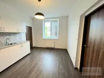 Prodej bytu 1+1, Meziměstí, Školní, 58 m2