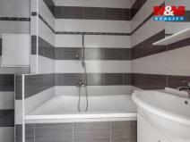 Pronájem bytu 1+1, Rotava, Sídliště, 35 m2