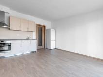 Pronájem bytu 1+kk, Praha - Horní Měcholupy, Mantovská, 32 m2