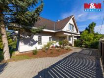 Prodej rodinného domu, Hradčany, Luční, 377 m2