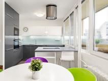 Prodej bytu 3+kk, Praha - Žižkov, U kněžské louky, 67 m2