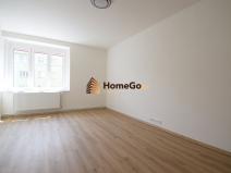 Pronájem bytu 1+kk, Praha - Nusle, Žateckých, 32 m2