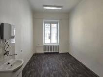 Pronájem kanceláře, Hradec Králové, Československé armády, 15 m2