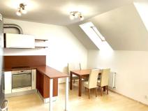 Prodej bytu 4+kk, Jesenice, Hrnčířská, 100 m2