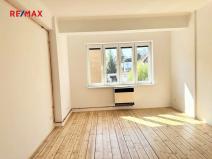 Pronájem bytu 2+kk, Praha - Žižkov, Jeseniova, 48 m2