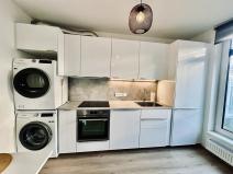Pronájem bytu 2+kk, Praha - Strašnice, Třebohostická, 36 m2